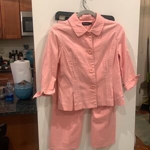 Womyn pleat bottom Jacket and Shanae ankle crop pants suit set in peach 4